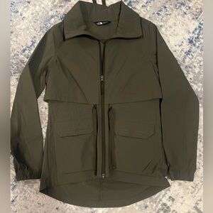 The North Face Sightseer Packable Wind Jacket